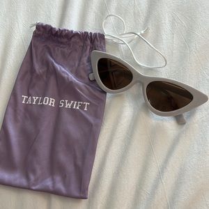 💜SPEAK NOW TAYLORS VERSION SUNGLASSES